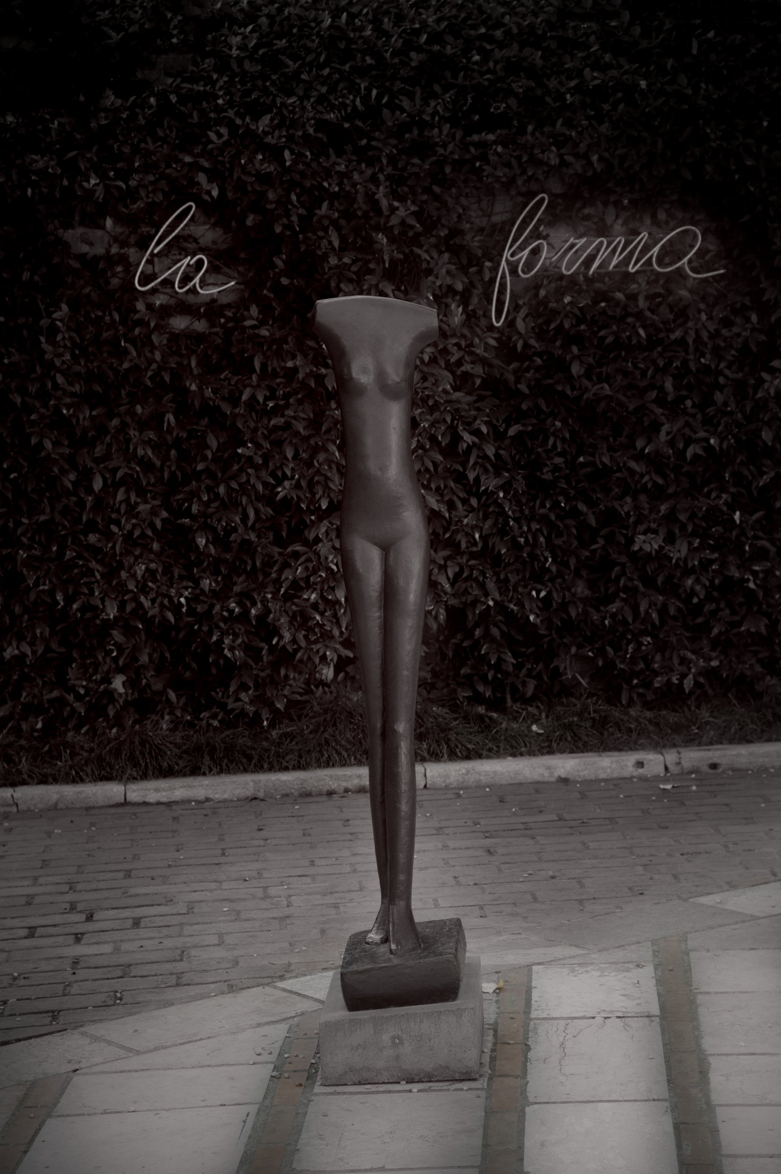 Guggenheim Museum Venice, Alberto Giacomettii Sculpture Woman Walking, Mario Merz Neon Text